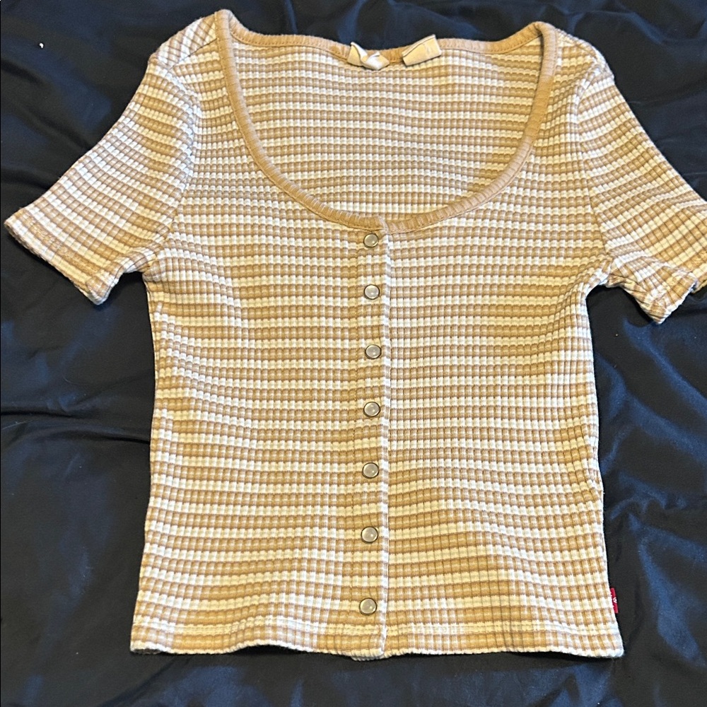 Levi's Cream and Tan Button Down Shirt